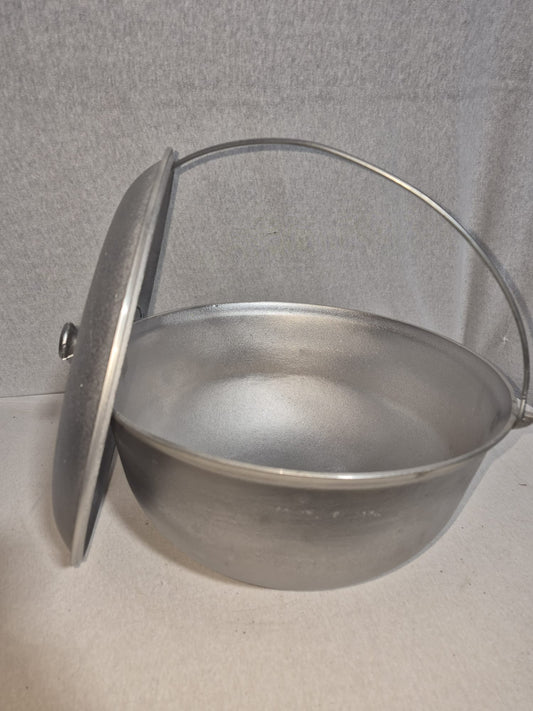 Ceaun Aluminiu Turnat+Capac Moldova 10 Litri