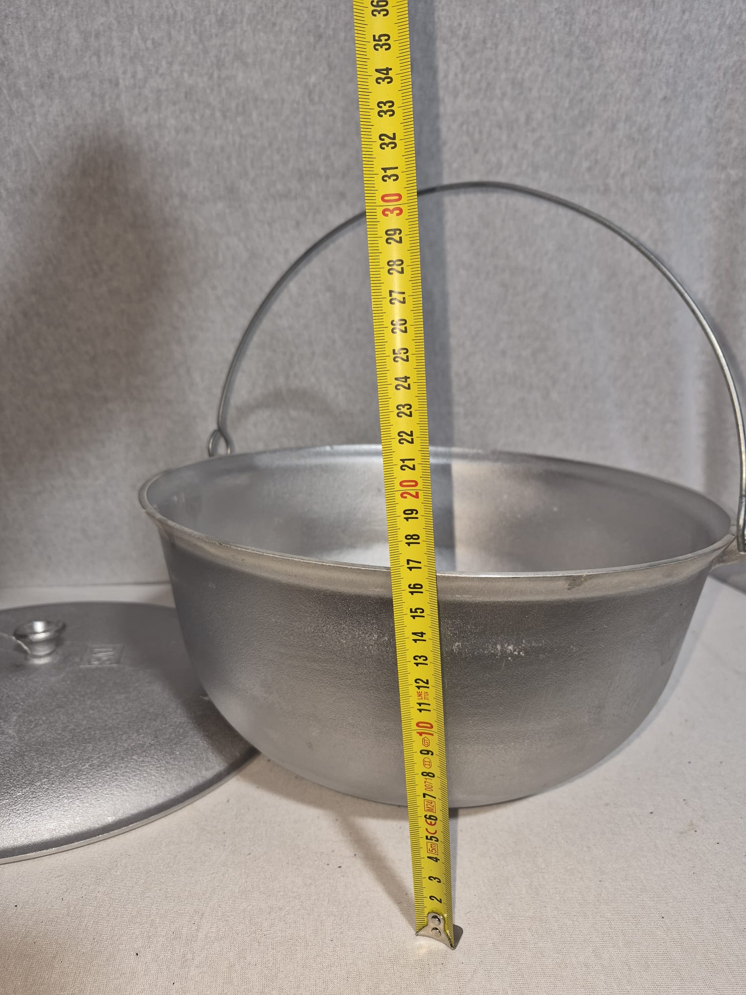 Ceaun Aluminiu Turnat+Capac Moldova 10 Litri