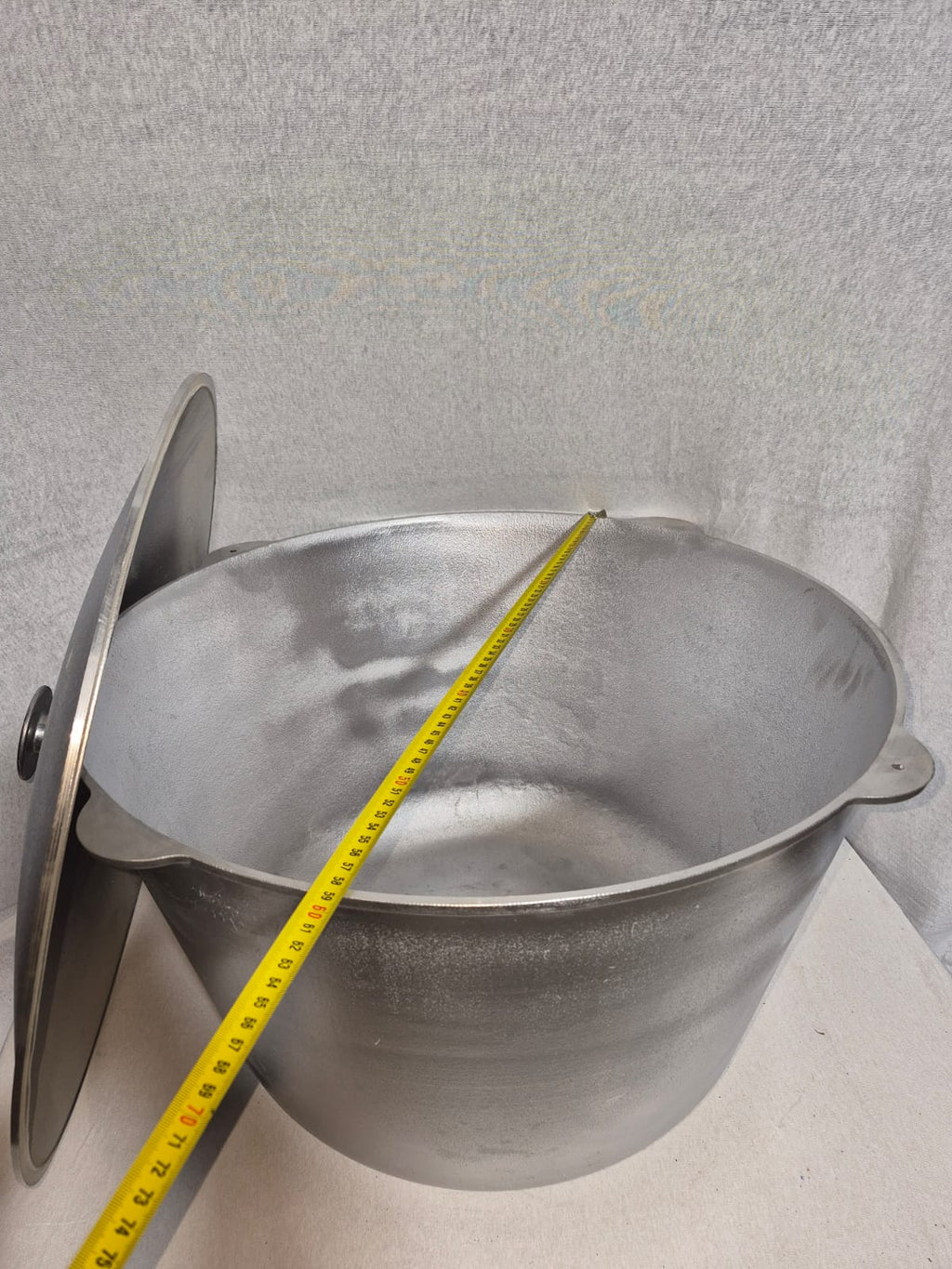 Ceaun Aluminiu + Capac fara toarta 70 Litri