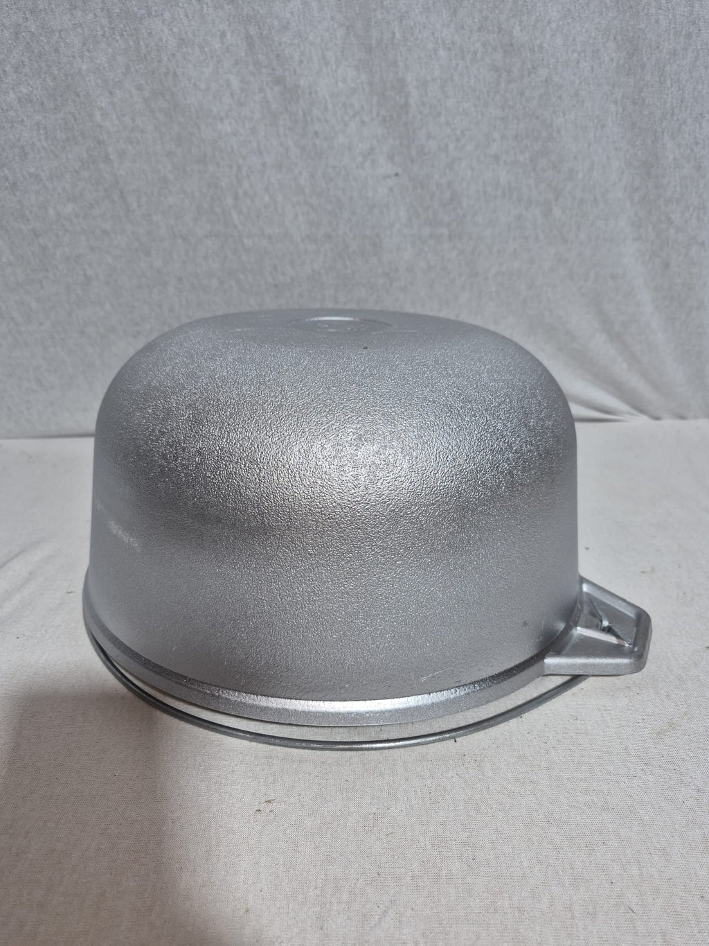 Ceaun Aluminiu + Capac cu toarta 8 Litri