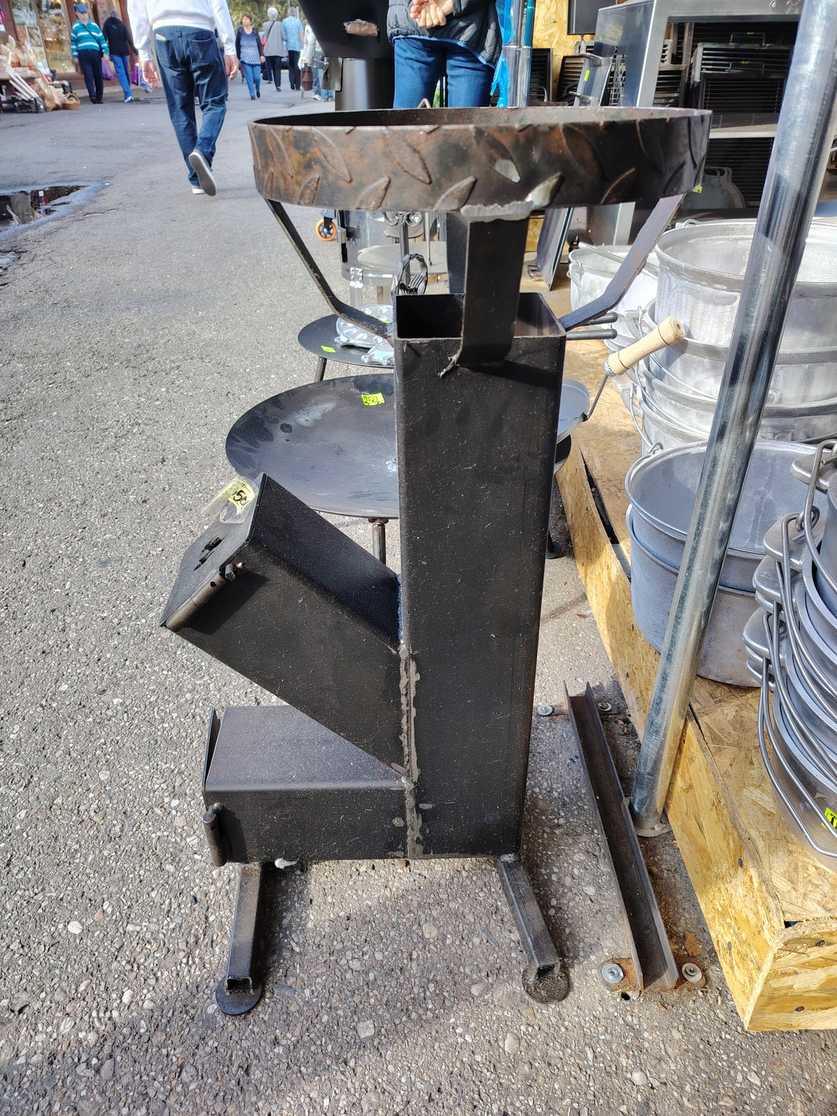 Sobă Tip Rachetă (Rocket Stove)  12x12CM