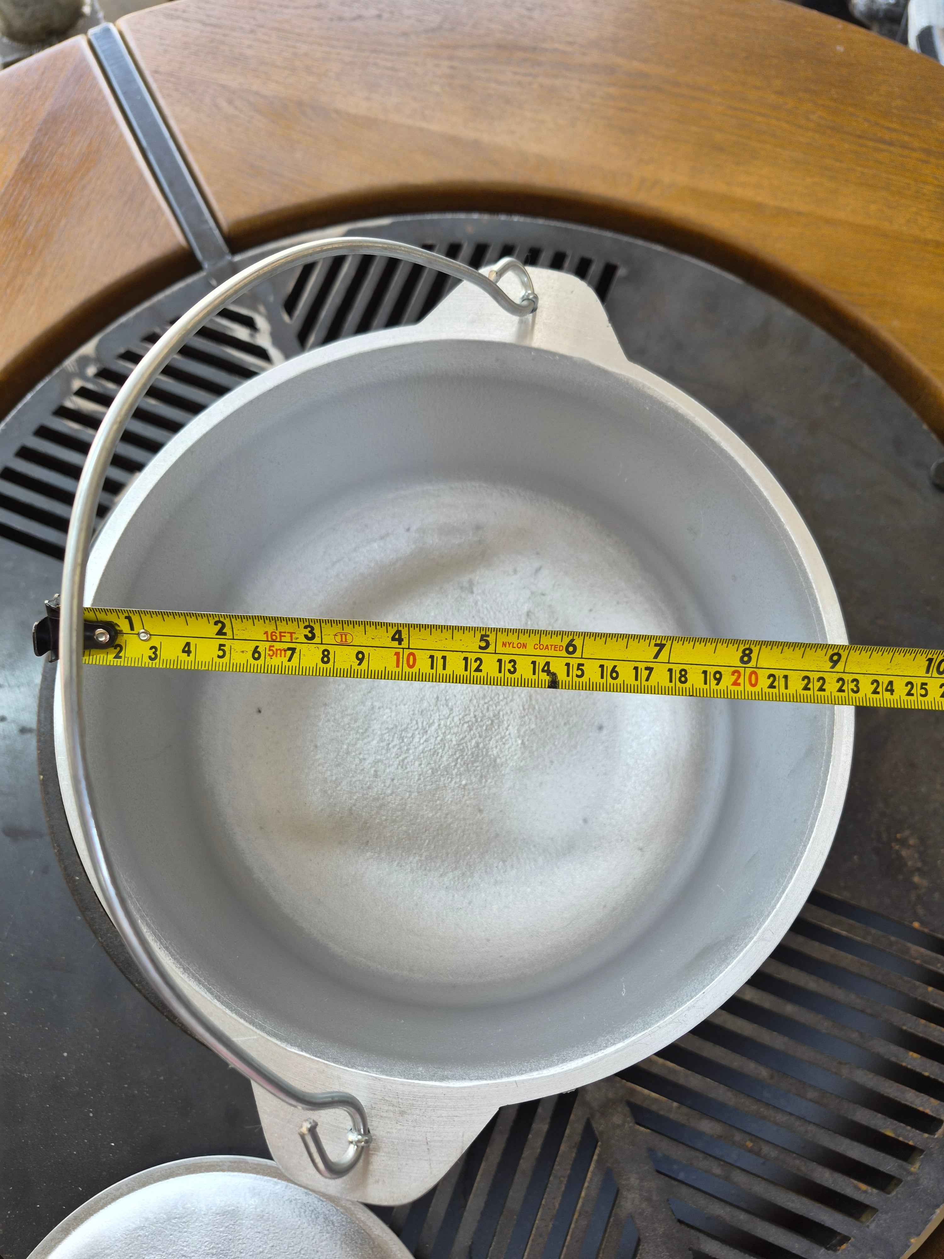 Ceaun 3L Aluminiu cu capac si toartă