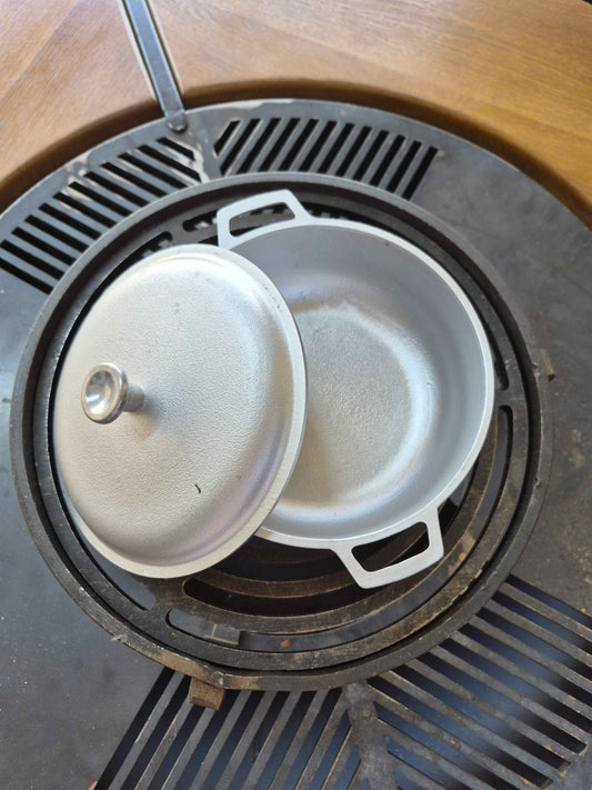 Cratiță 1L Aluminiu turnat cu capac.